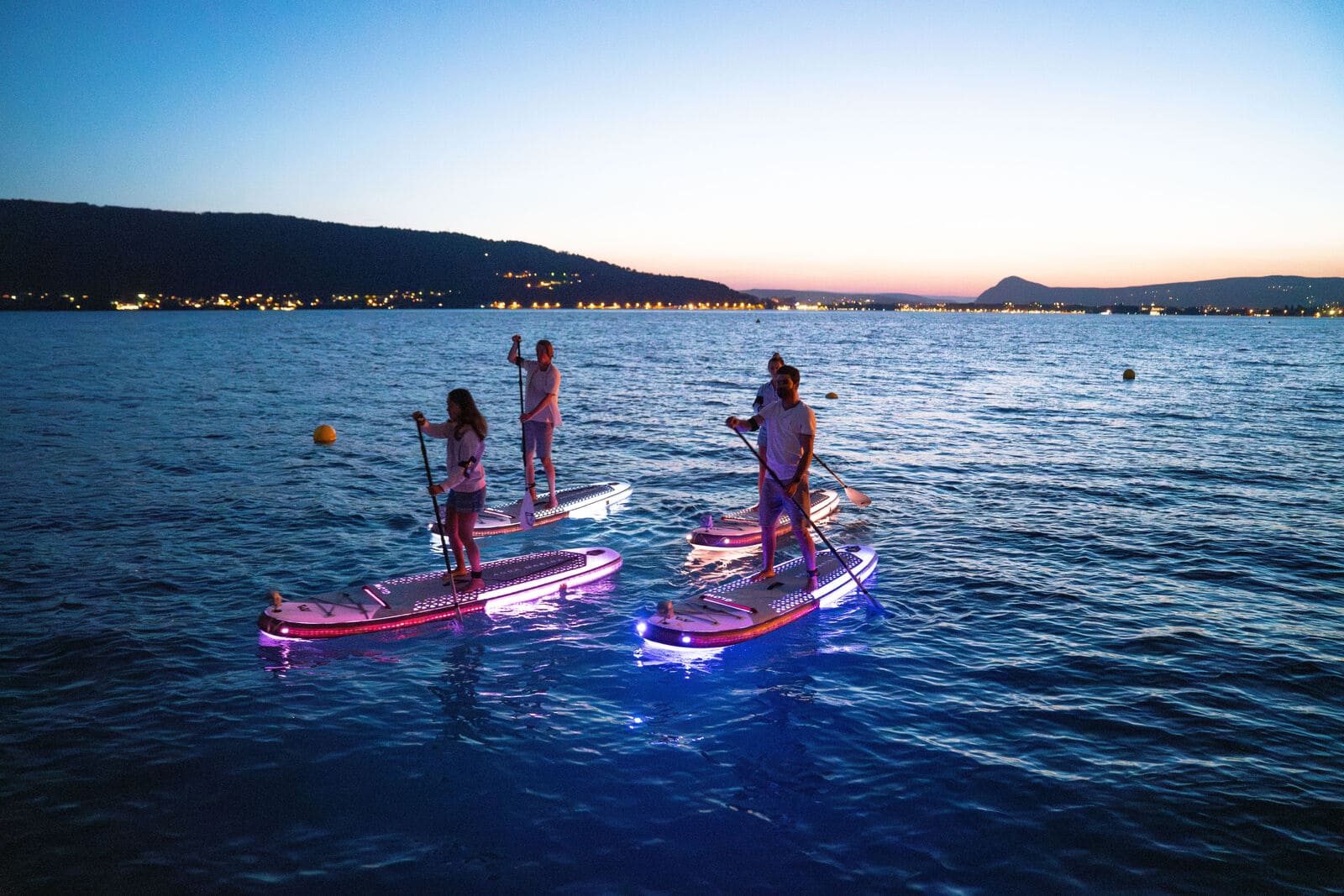 Aqua Marina Glow Isup - Ambient Light Aqua Marina Glow Isup - Ambient Light 12