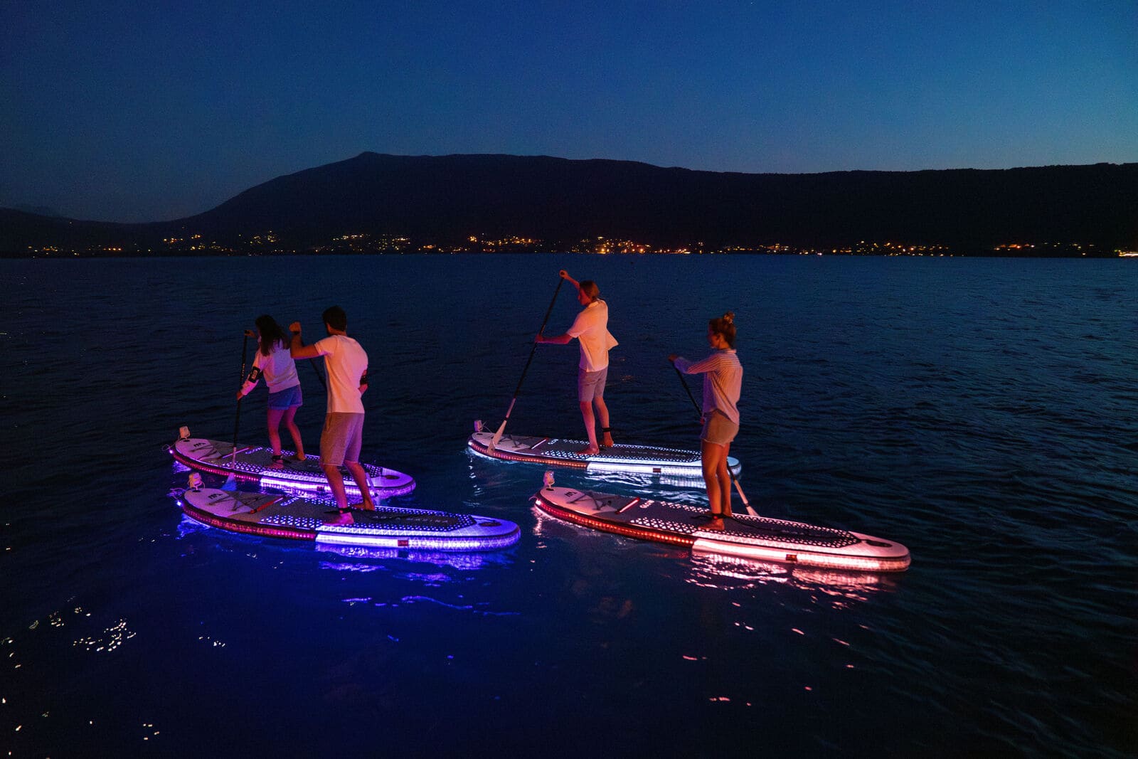 Aqua Marina Glow Isup - Ambient Light Aqua Marina Glow Isup - Ambient Light 13