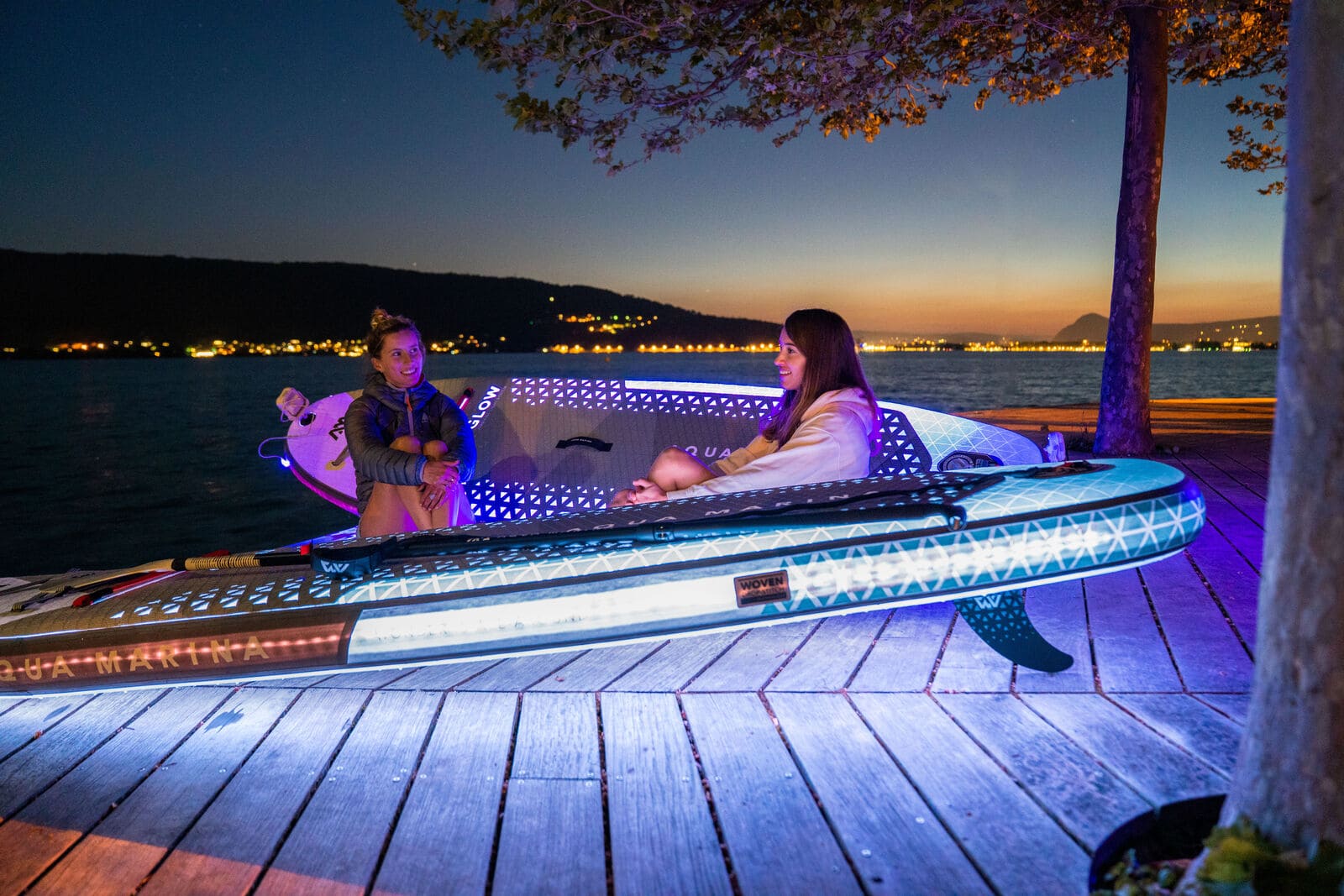 Aqua Marina Glow Isup - Ambient Light Aqua Marina Glow Isup - Ambient Light 14