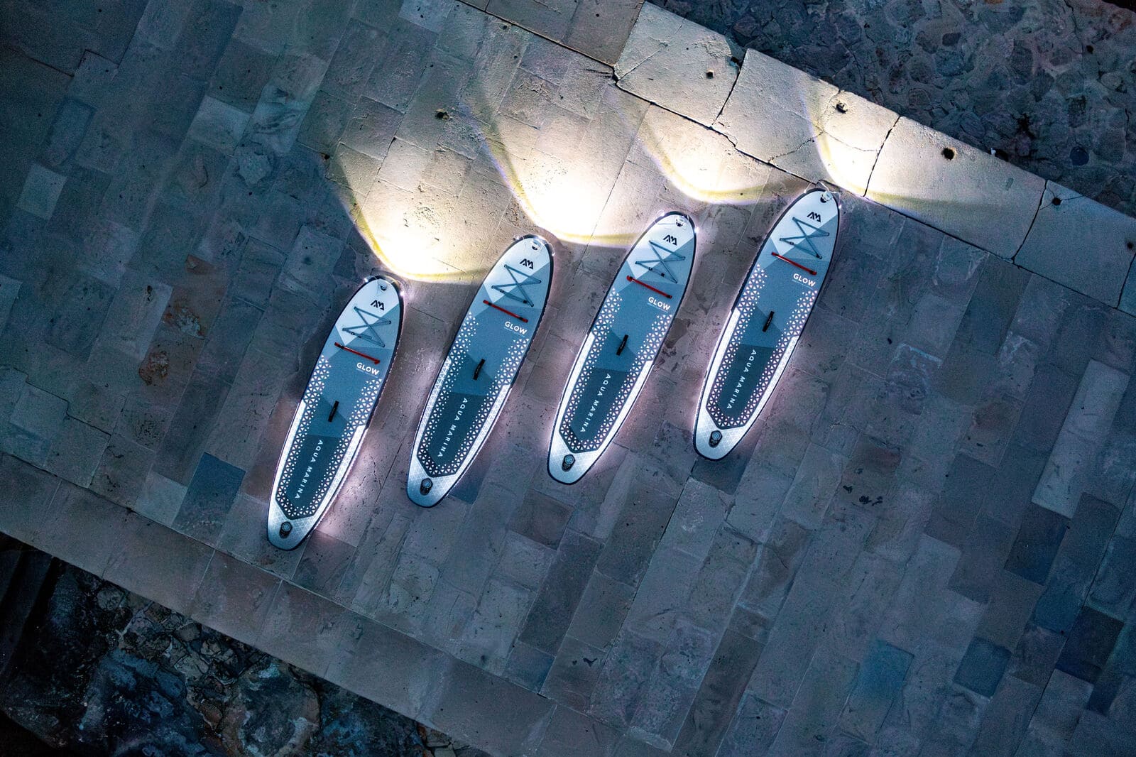 Aqua Marina Glow Isup - Ambient Light Aqua Marina Glow Isup - Ambient Light 15