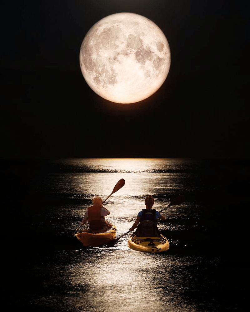 How to Kayak at Night?